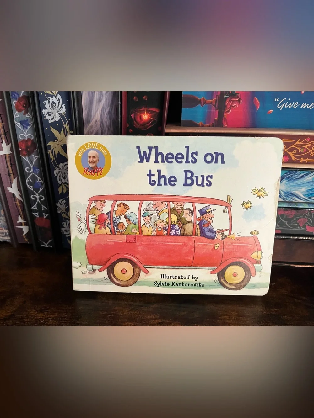 Wheels on the Bus - Red Kids Board Book Raffi